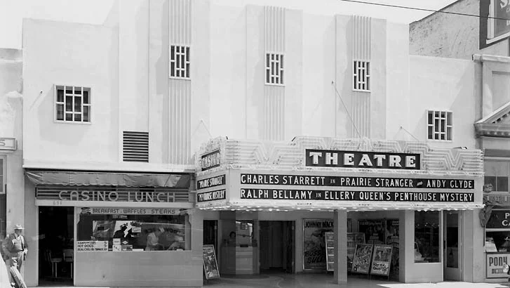 theatre11.jpg