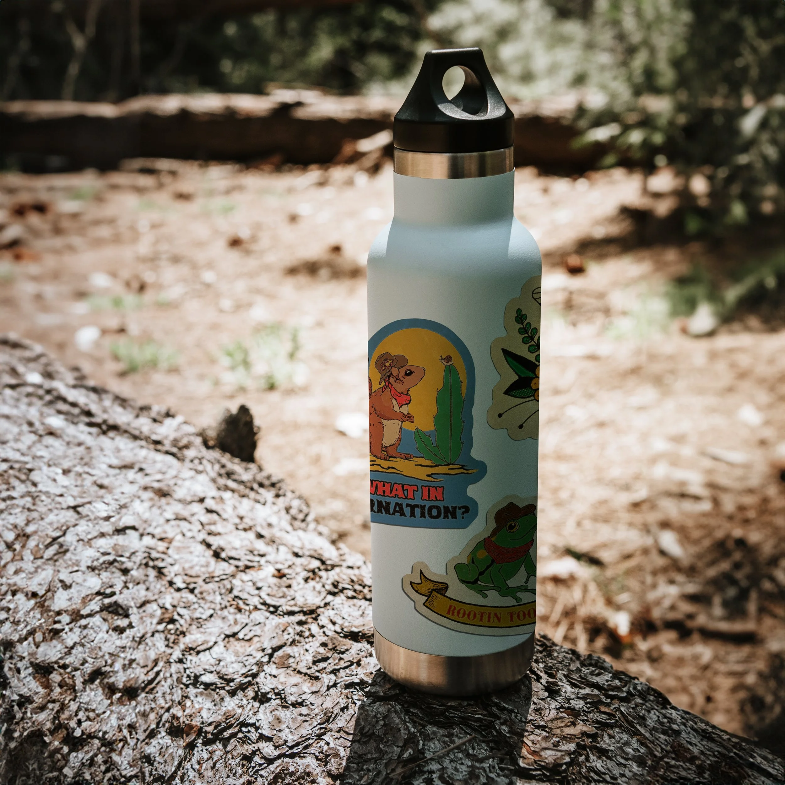 water bottle mockup.jpg (Copy)