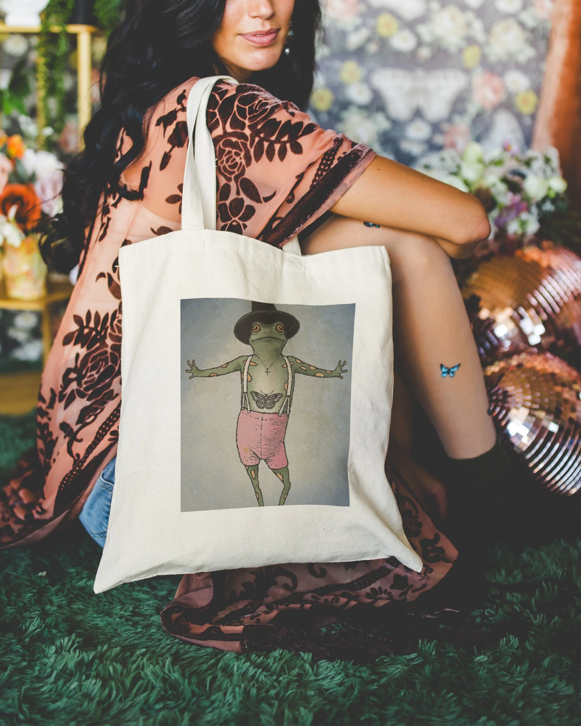 Harry Frog Tote.jpg