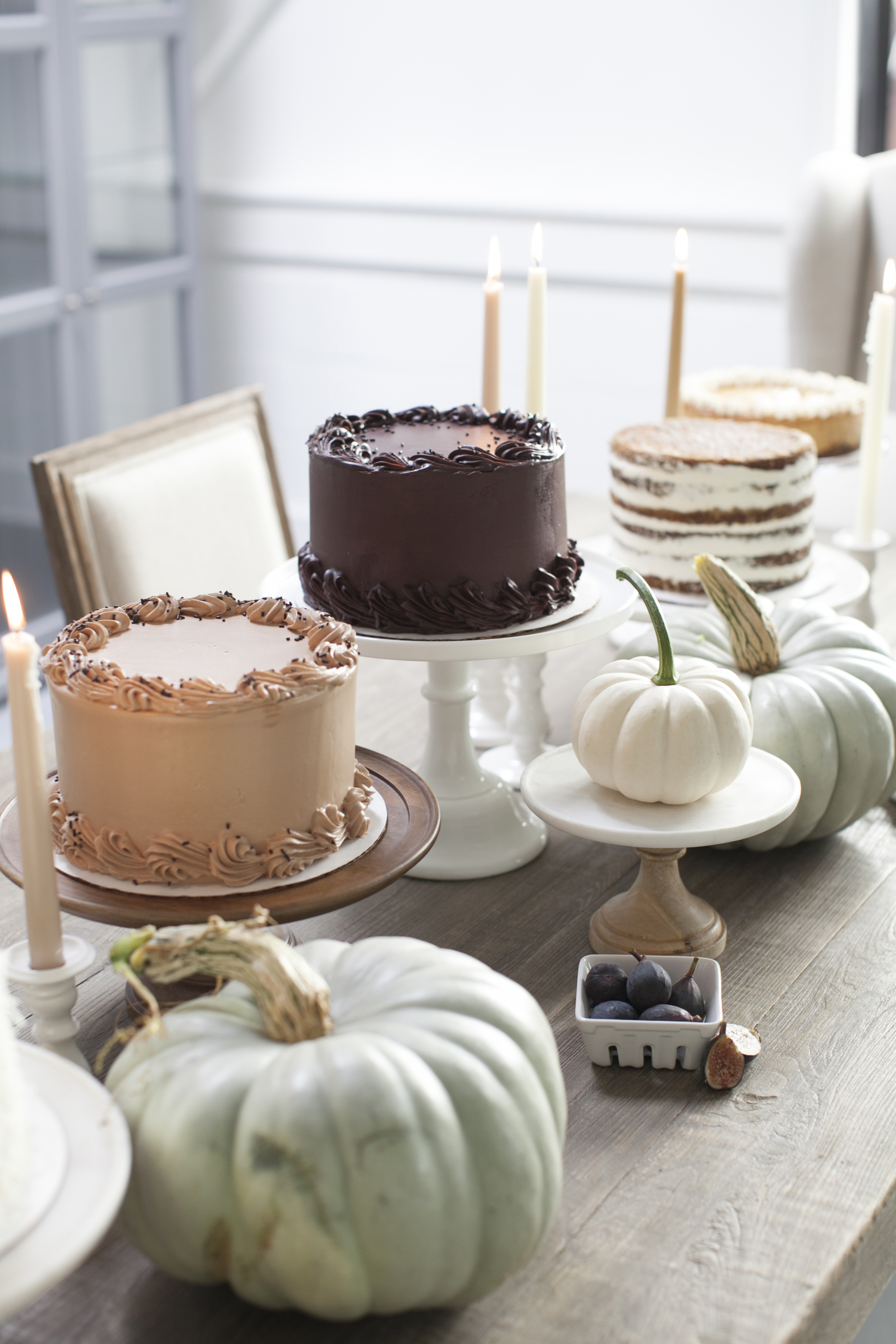 Thanksgiving Desserts in Seattle | The SweetSide | Seattle Celebration Cakes | Katie Parra Photography