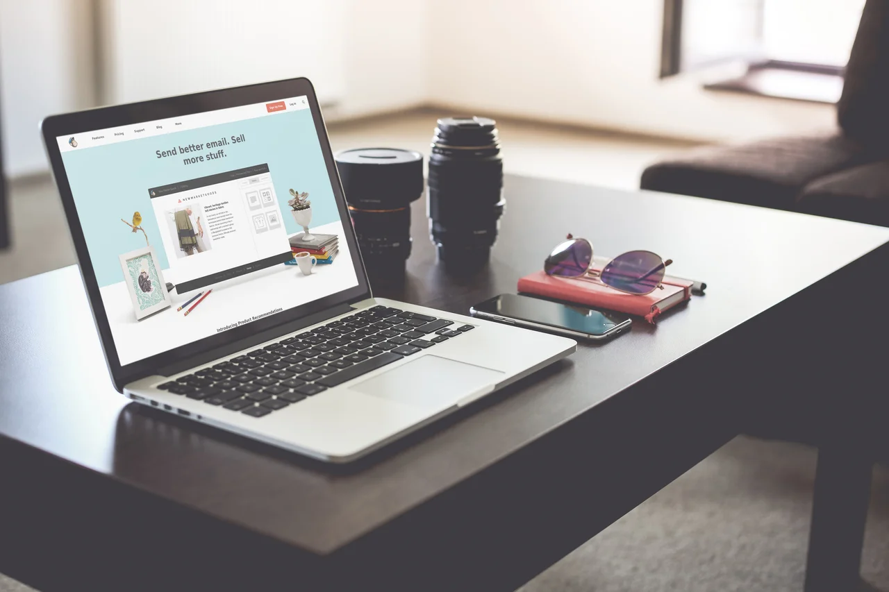 Mailchimp-Toky-email-marketing.jpg