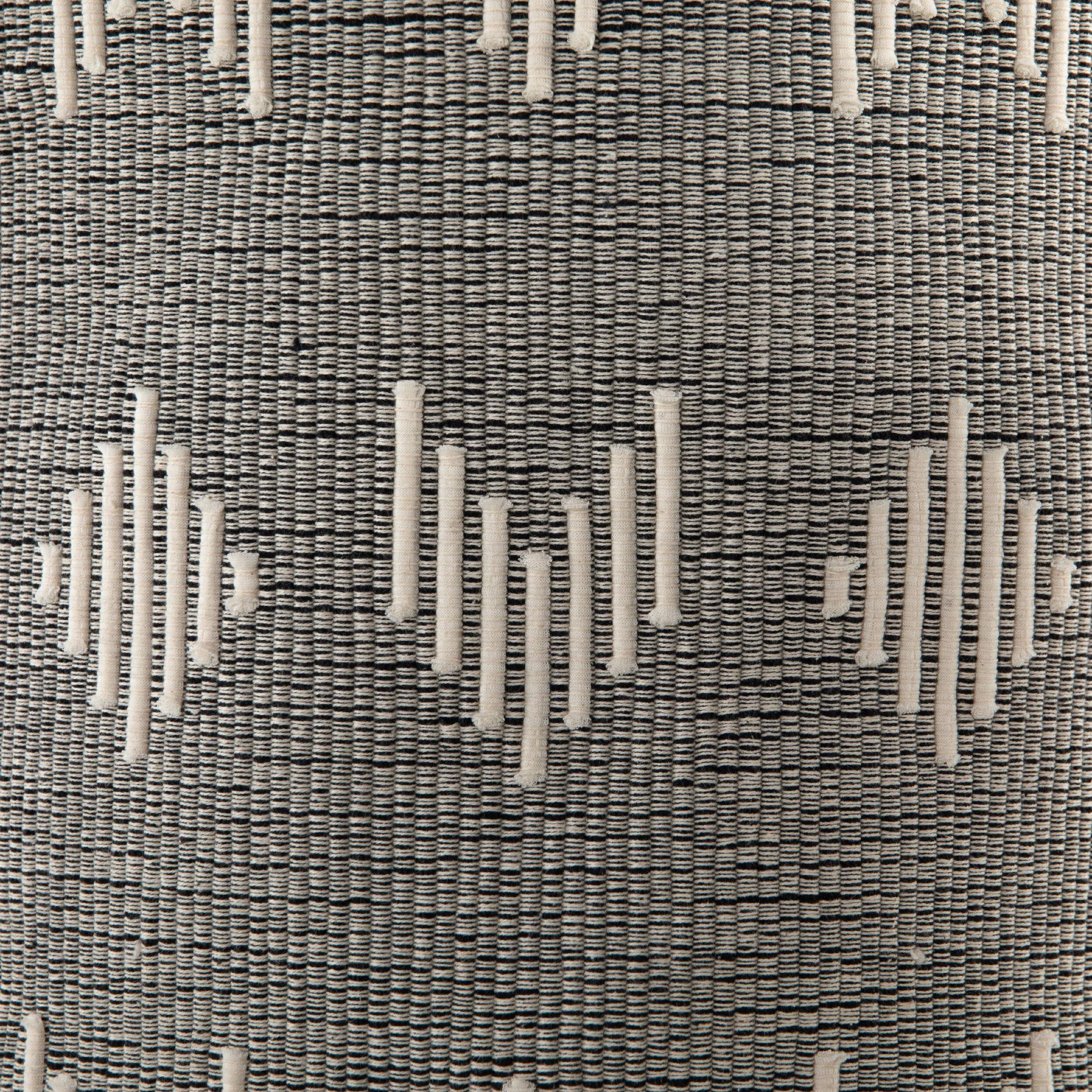 225086-001_DET_2.jpg
