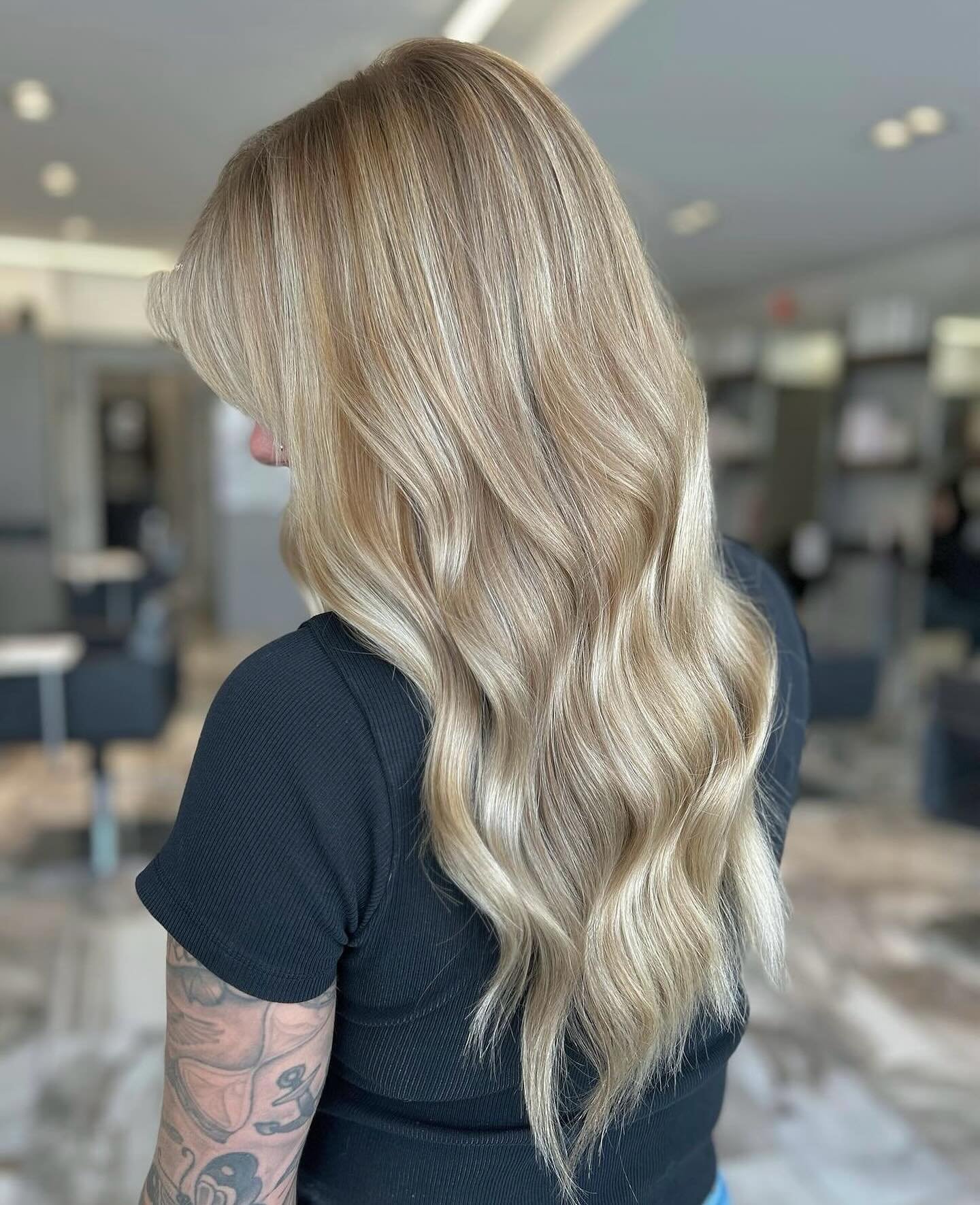 Soft blended tones 🤍
Hair by @hairby.kayywaters 
.
.
.
@goldwellca #goldwellca
#behindthechair #licensedtocreate #niagarahair #niagarahairstylist #oneshot
#modernsalon #goldwellapprovedus #salonmagazine #btcpics #hairbrained @undiscoveredhairstylist