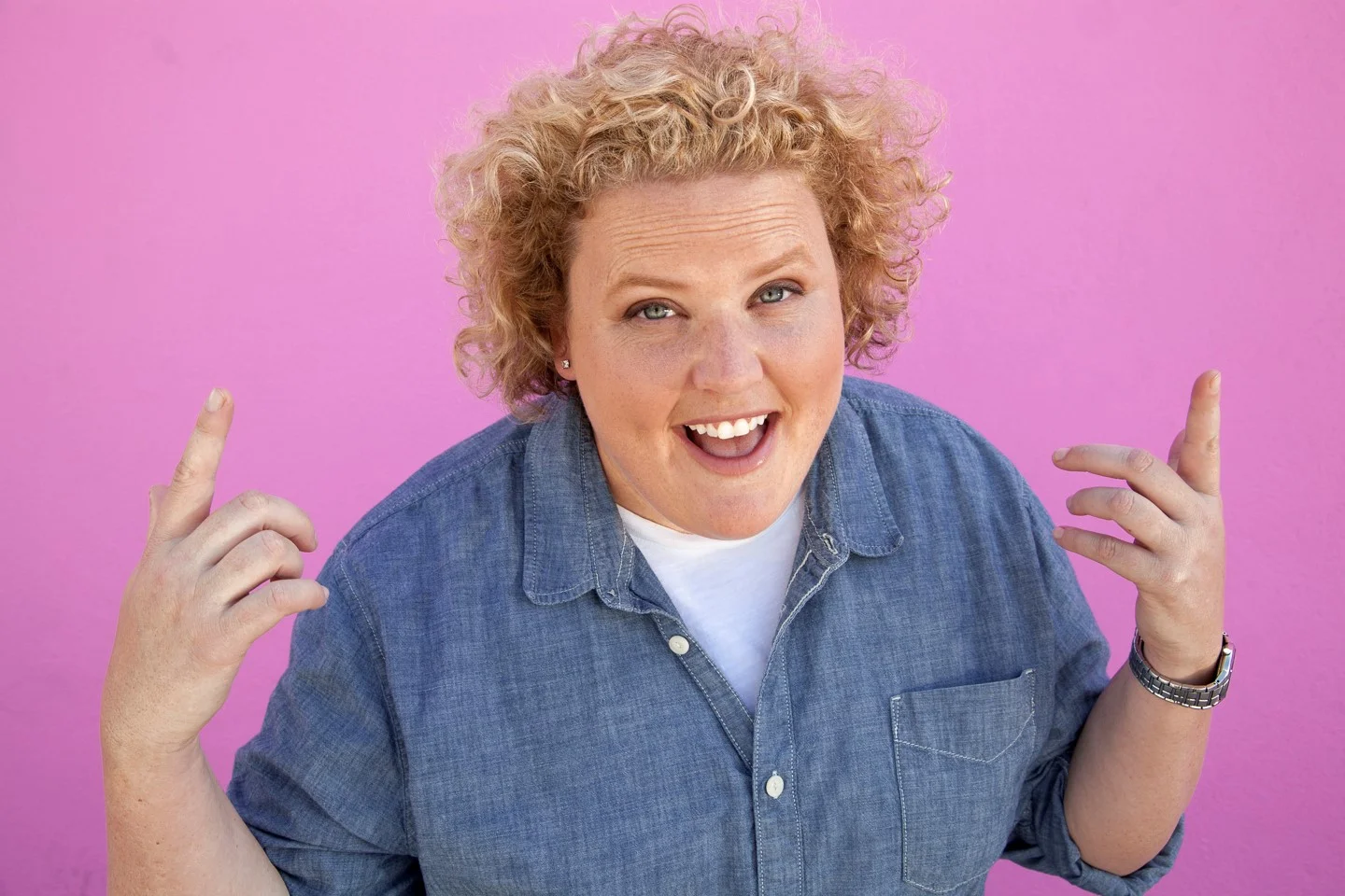 A stand-up comedian, writer and actor Fortune first made a name for herself on CHELSEA LATELY. Feimster currently stars in the NBC series, CHAMPIONS, as a series regular and is known for her role of ‘Nurse Collette on Hulu’s THE MINDY PROJECT. Her Netflix stand up special was released last summer and received rave reviews. Feimster has also performed stand-up on TBS’s ‘Conan,’ Comedy Central’s ‘@midnight’ and has her own Comedy Central half hour special. Feimster can be seen in a fun role for the Amblin Pictures feature film, OFFICE CHRISTMAS PARTY in addition to the adventure comedy, DEPORTED. Amblin recently acquired BAD COP, BAD COP a feature that she co-wrote and will star in. Prior to that Fortune co-wrote and sold two comedy pilots to ABC with the latter being produced by Tina Fey. Previously, Feimster had a recurring role on CBS’ LIFE IN PIECES and many guest appearances on hit TV shows including DEAR WHITE PEOPLE, IDIOTSITTER, WORKAHOLICS, DRUNK HISTORY, @MIDNIGHT. Fortune now headlines the best comedy clubs across the country and is one of comedy’s fastest rising stars.