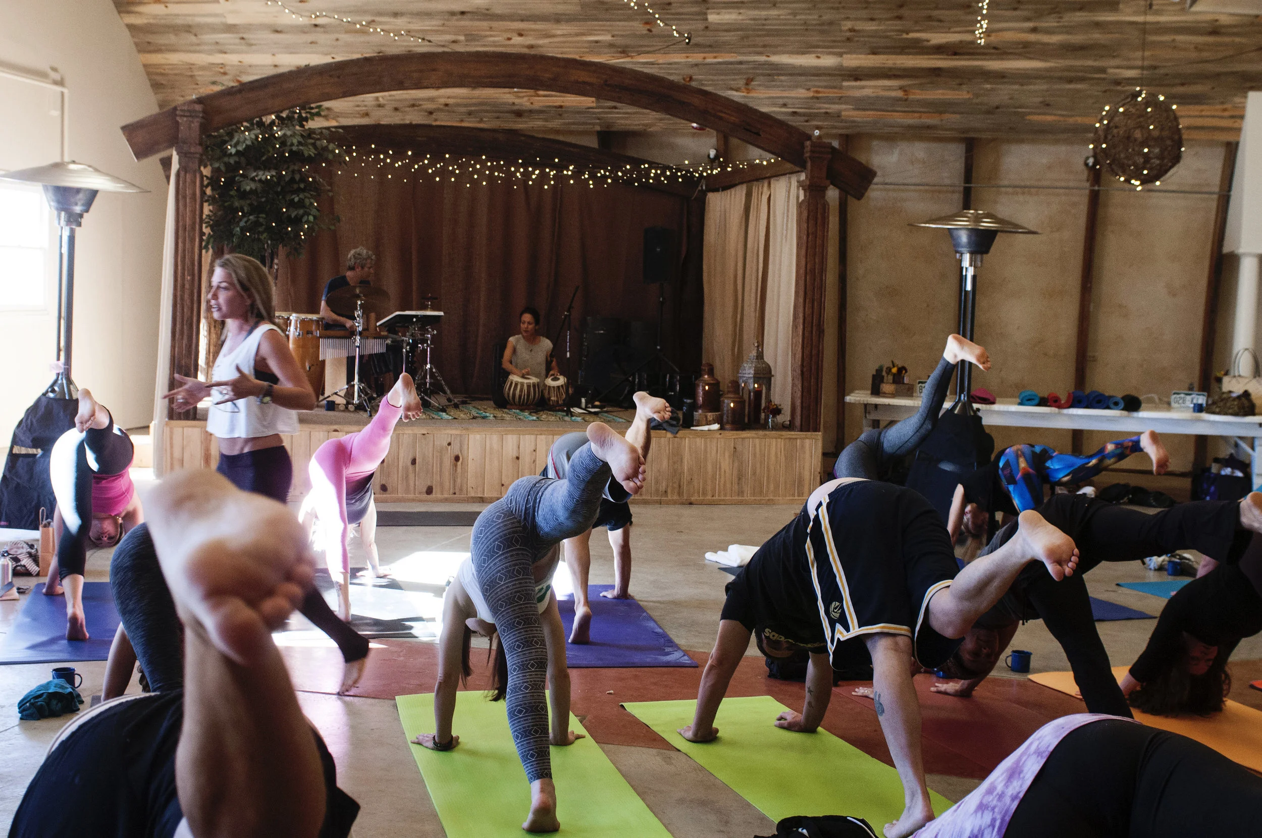 MasonJarYoga_0716.jpg