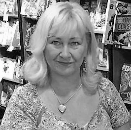 Mandy James pic .jpg