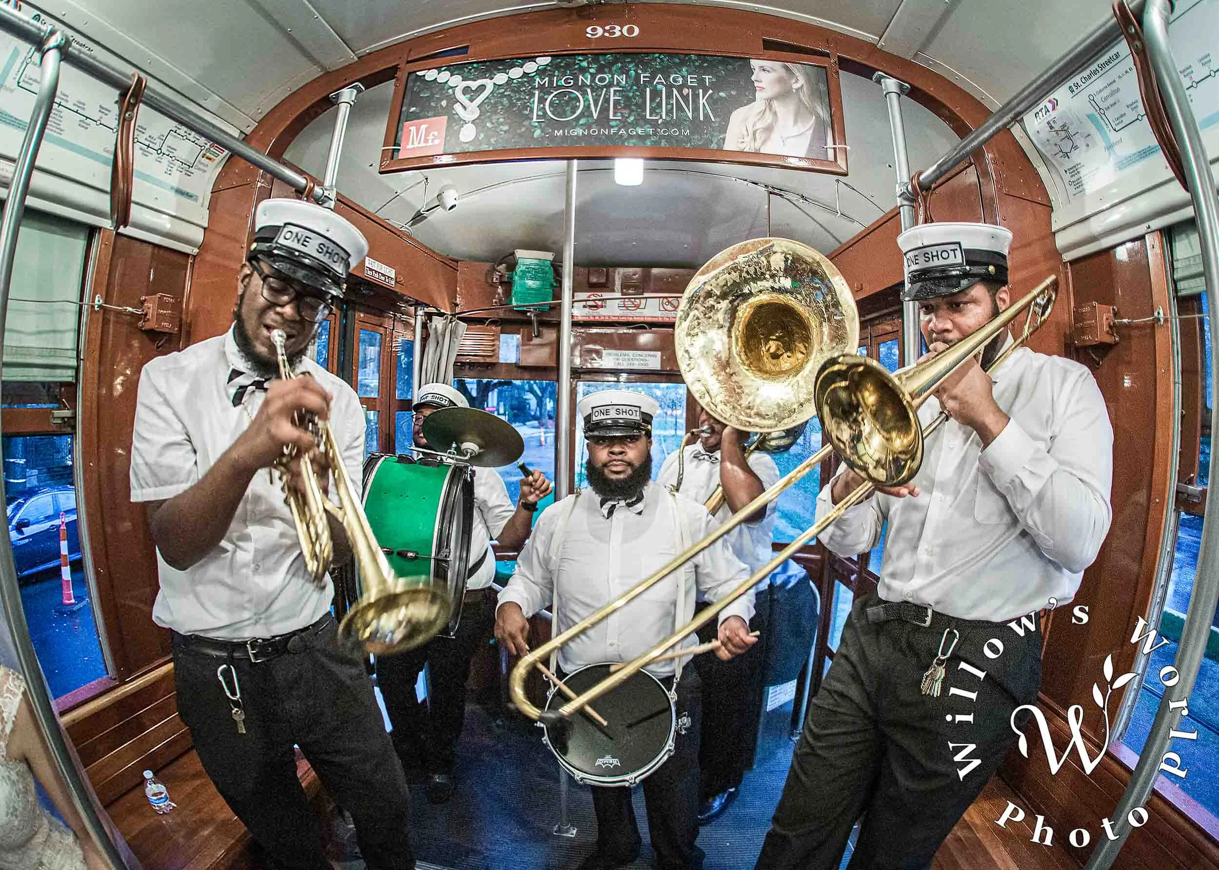 33-34-Street-Car-New-Orleans-French-Quarter-Wedding-Second-Line-Willows-World-Photo-Edit.jpg