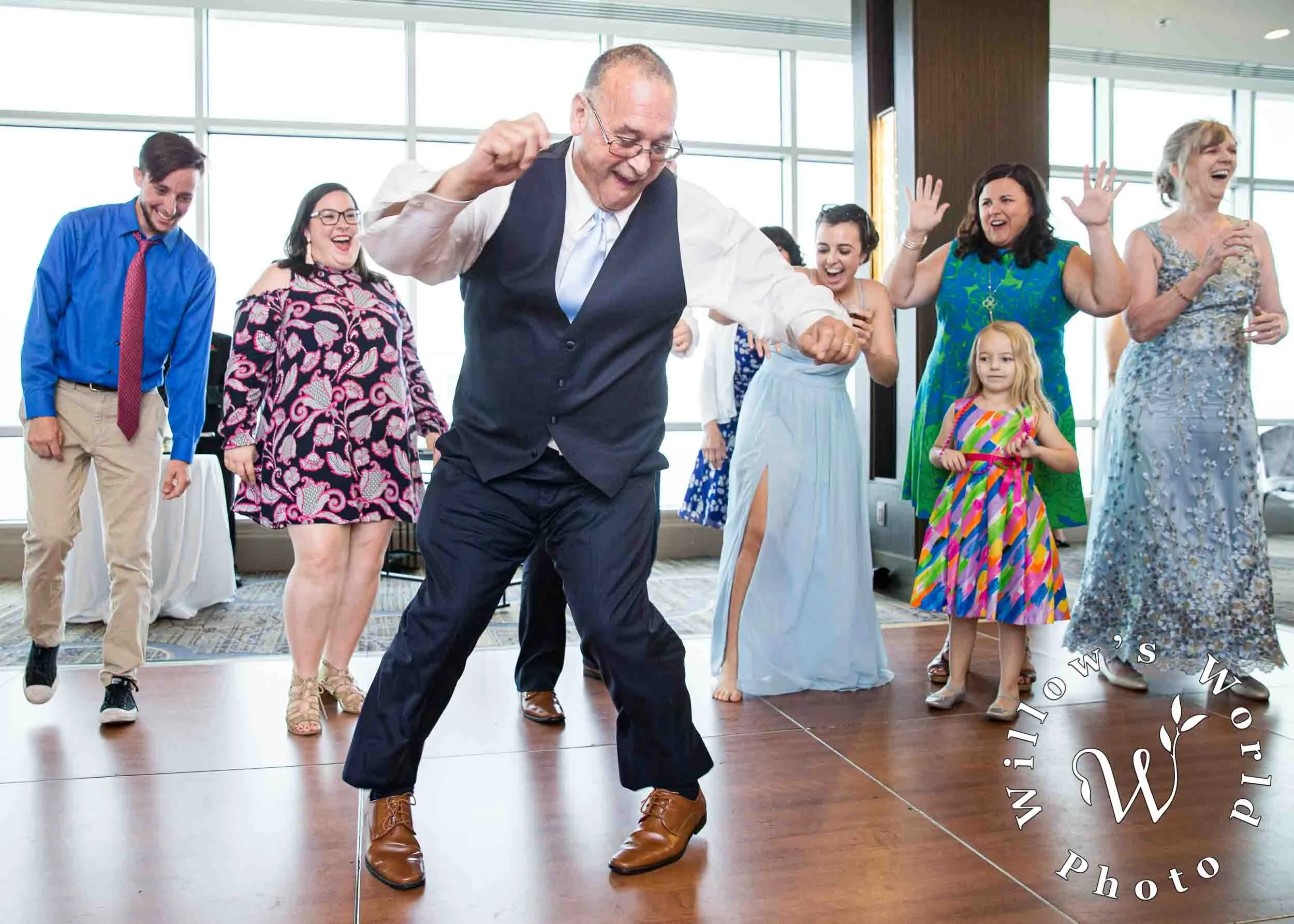 95-Marriott-Canal-St-New-Orleans-Wedding-Reception-Photo-Willows-World-Photo-8.jpg