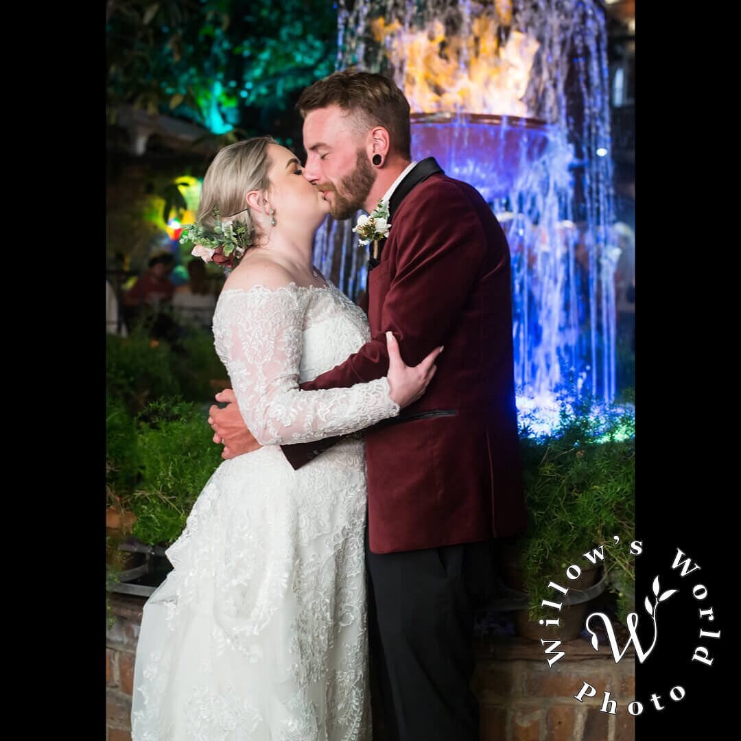 (** See more pics on Facebook: https://www.facebook.com/media/set?vanity=willowsworldphoto&amp;set=a.10159208951473653**)

Adrian and @tristanhildebrandt_ &lsquo;s wedding had everything you could want for a perfect #FrenchQuarterWedding: a gorgeous 