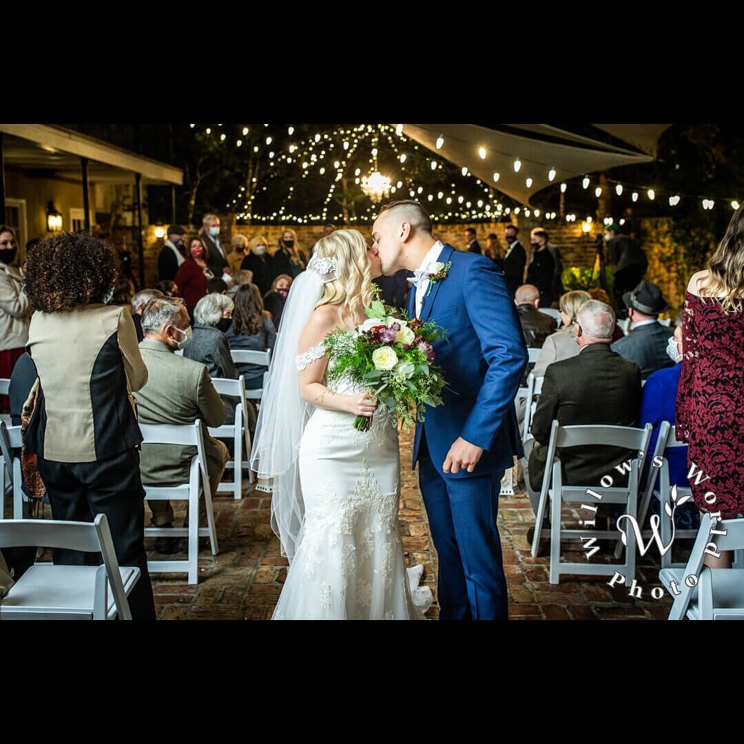 @C_Olmsted and Dylin's gorgeous @FleurdeLisEventCenter wedding was fun, energetic, and unforgettable - just like the couple themselves.  Congratulations, Cassie and Dylin!