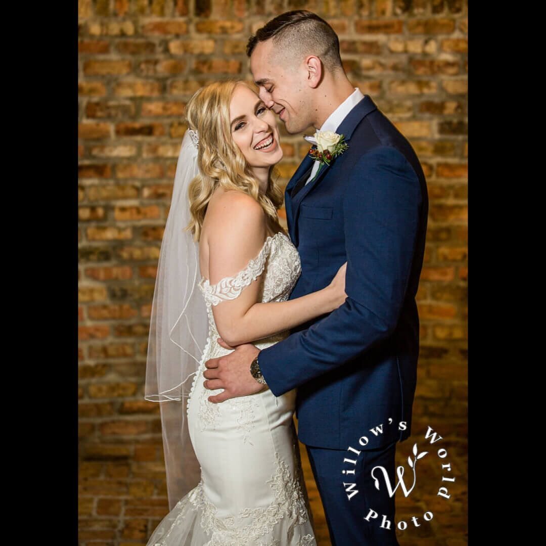 Just a few getting ready, #WeddingPortrait and #weddingdetails from @c_olmsted stunning @fleurdeliseventcenter wedding.  More to come soon!