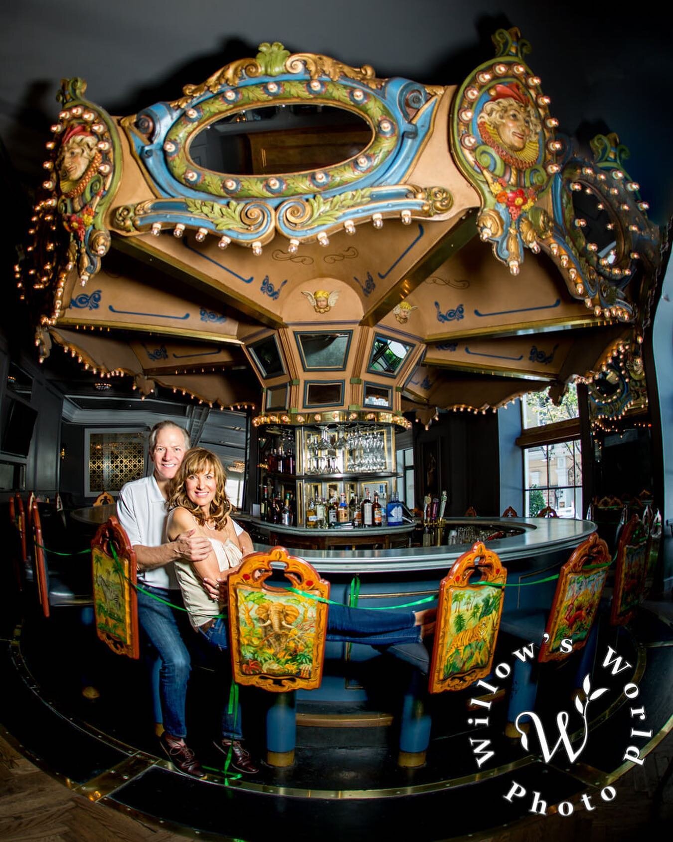 Allison and Bob spent their #SilverAnniversary in style - starting with a private photoshoot in the world famous Carousel Bar! The awesome folks at  Hotel Monteleone  even let me climb behind the bar (!!!) and flip the switch to make it rotate! The h