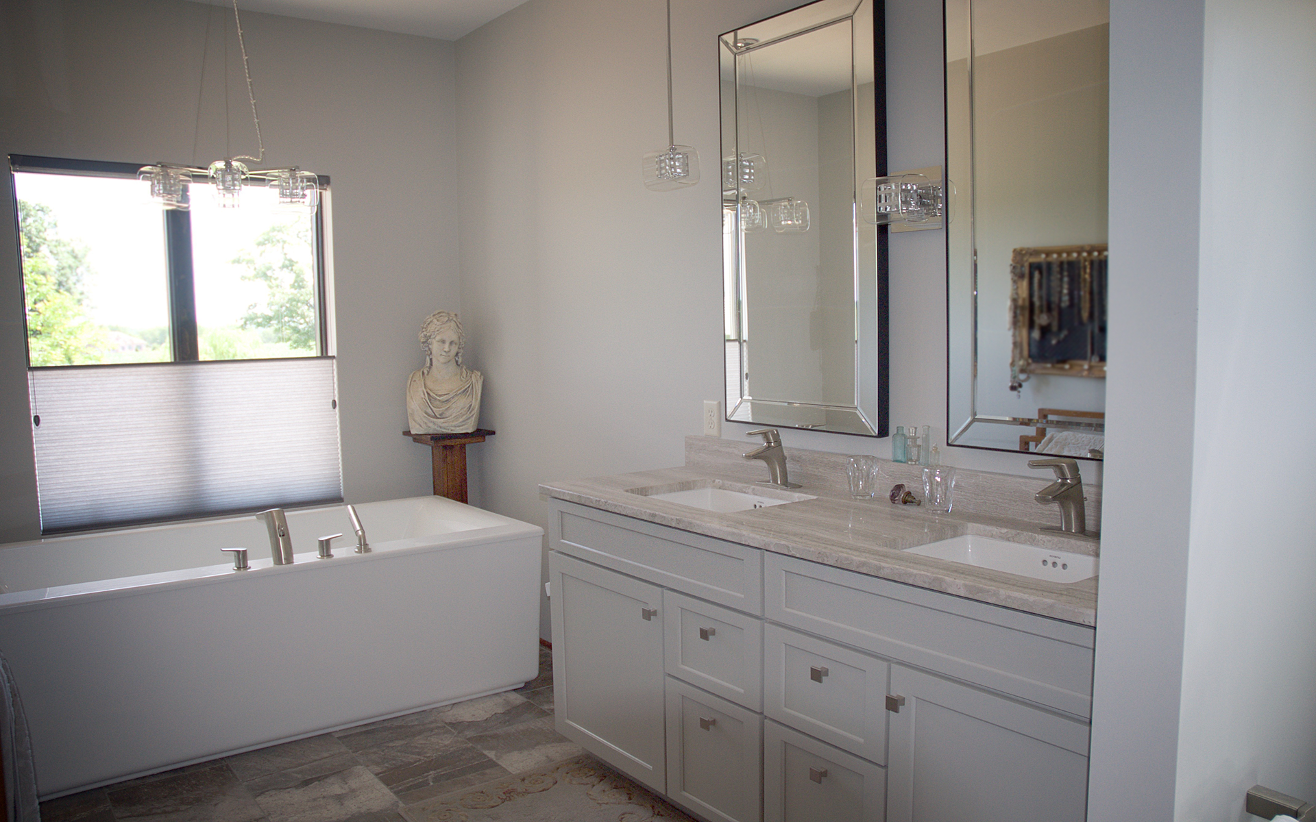 R-master-bath.png