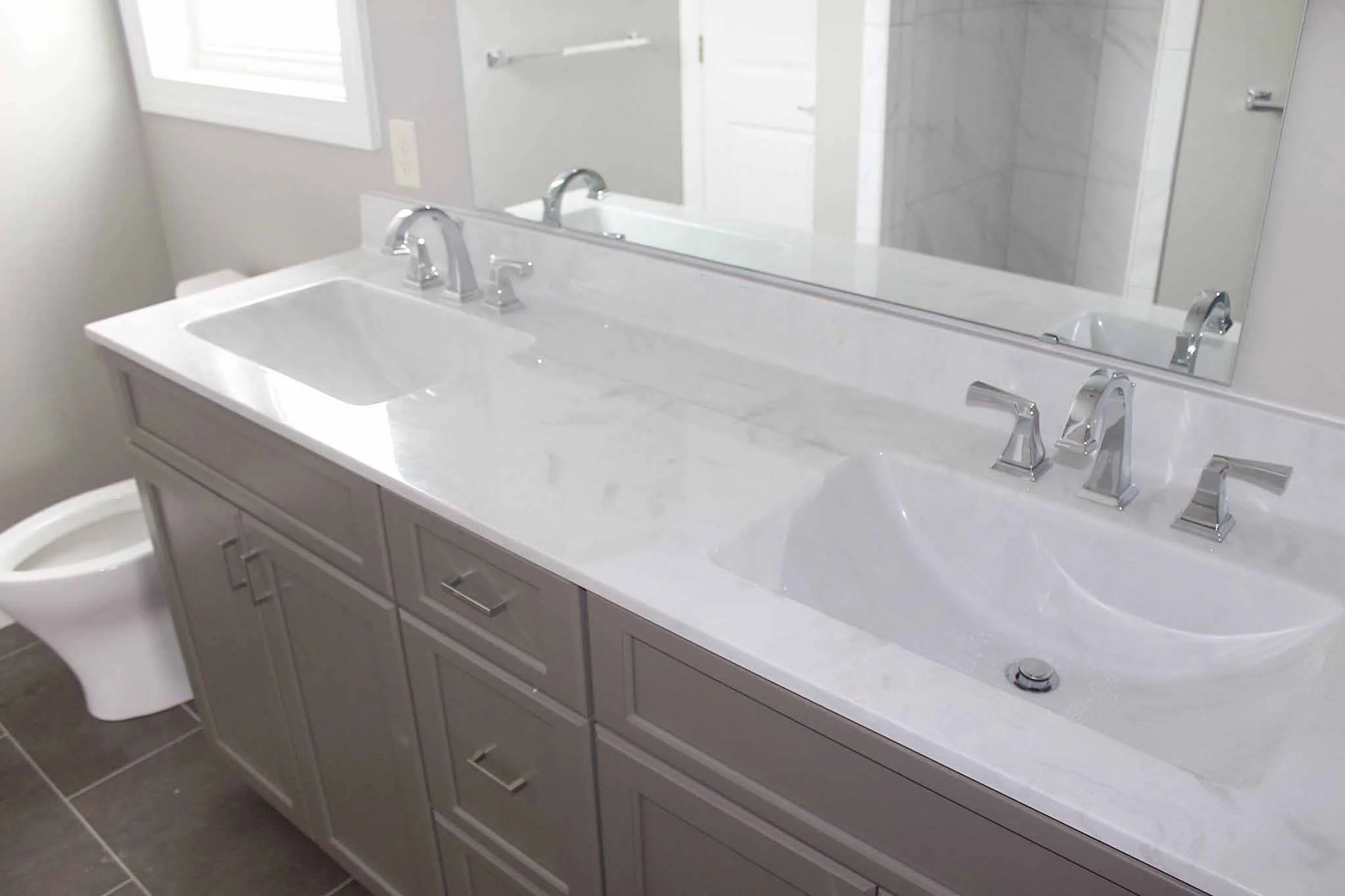 masterbath.jpg
