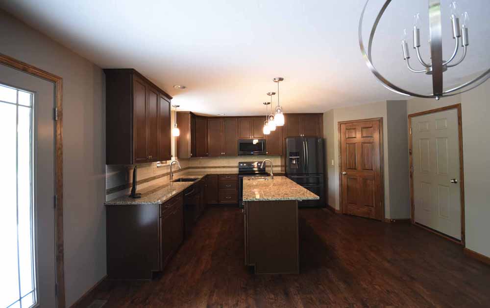 5kitchen.jpg