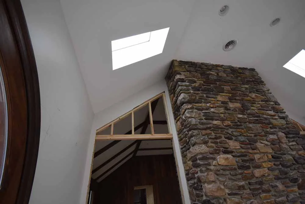 ceilinggreatroom.jpg