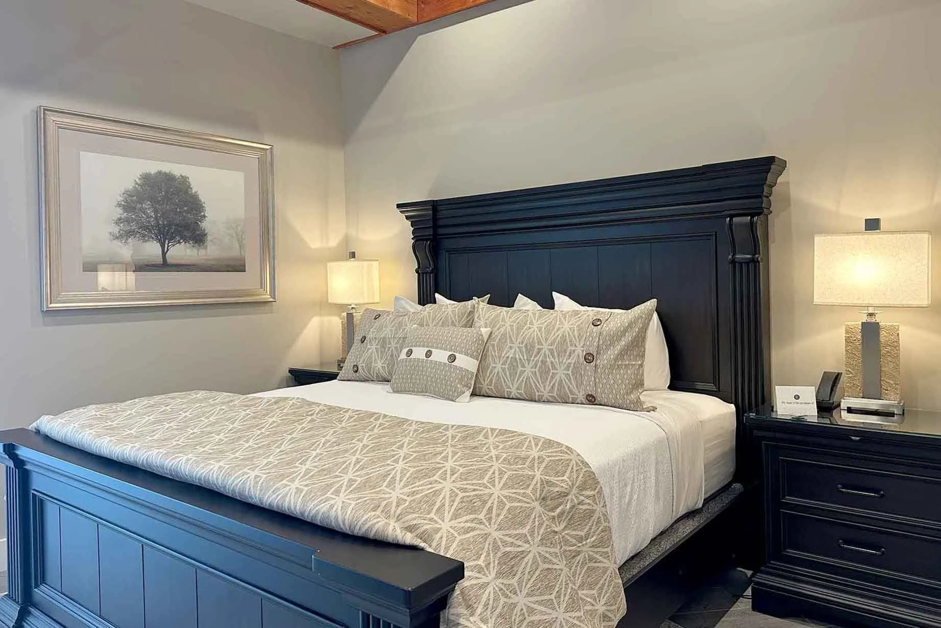 Luxury Hotel Mattress Supplier in USA