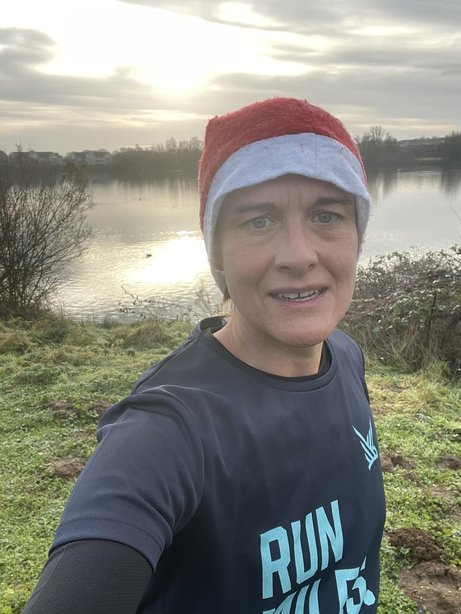 First Parkrun in years. I normally work Saturdays, so this was such a lovely thing to be able to do this morning. Thanks to all the lovely volunteers who make these possible every week.
Merry Christmas 🎄(I really need to work on my selfie face 🤣)

