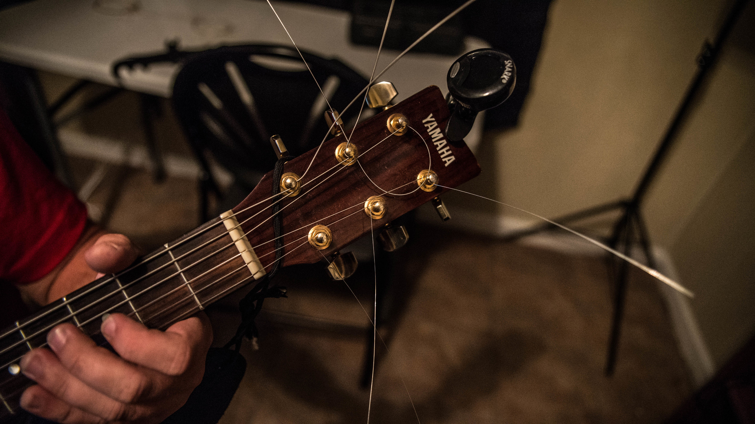Strung up! Let em hang and let's jam!