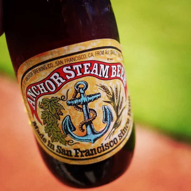 On the warning track with @AnchorBrewing before the @SFGiants take on the @Dodgers. It’s a rough #SF life. #craftbeer (Taken with Instagram at AT&T Park)