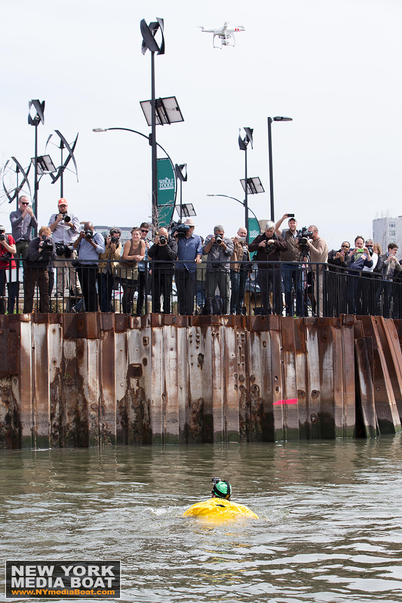 20150422_NewYorkMediaBoat_Gowanus_Swim-1334_1200wm.jpg