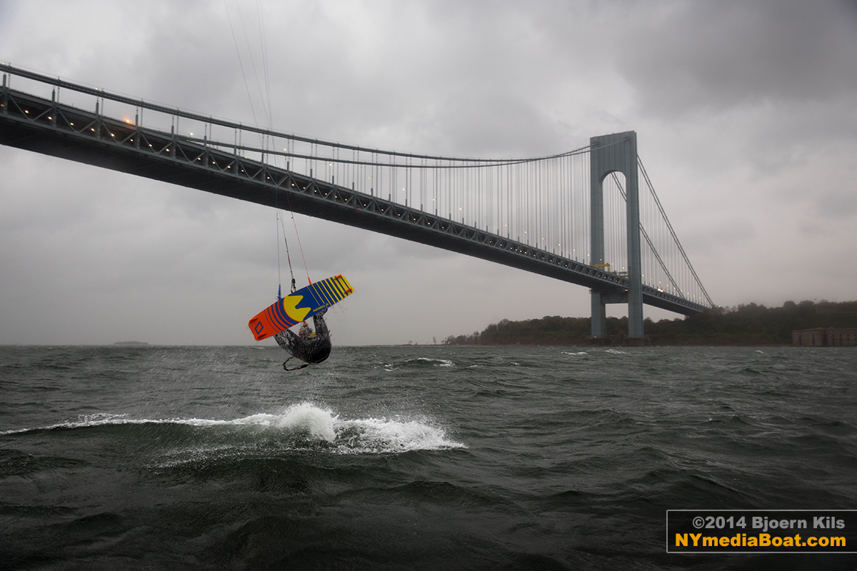 20140822_bjoern_kils_kitesurfing_NYC-7797_1200wm.jpg