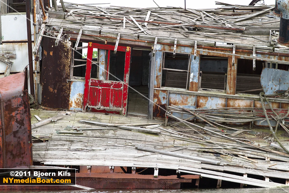 2011_BjoernKils_Wrecks_of_NewYork-2246_1200.jpg
