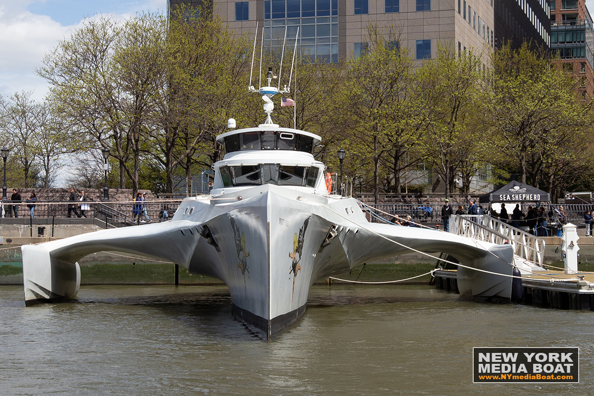 2019_NYMB_SeaShepherd-8508_1200wm.jpg
