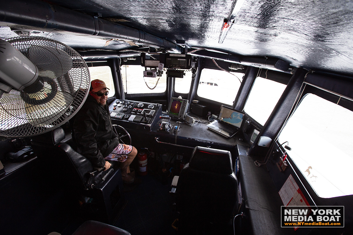 2019_NYMB_SeaShepherd-8532_1200wm.jpg