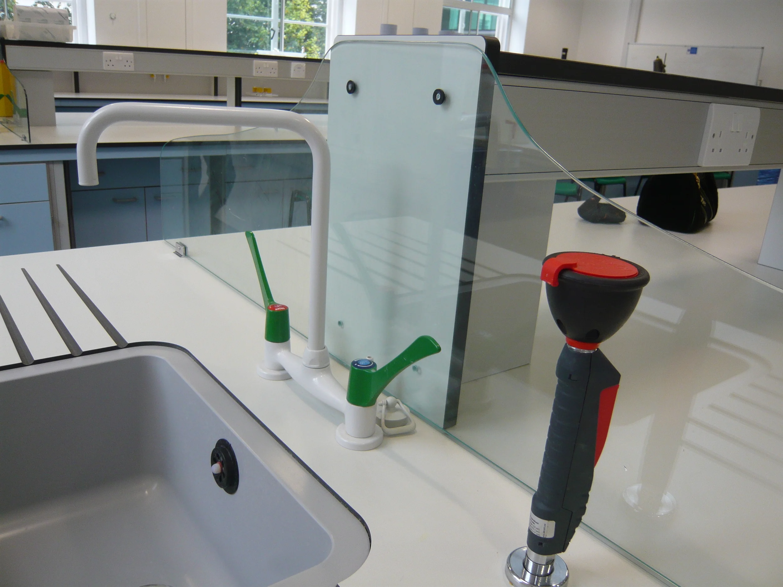 AJT Laboratory Furniture Design Trespa Toplab School Furniture associated Joinery Techniques 3.jpg