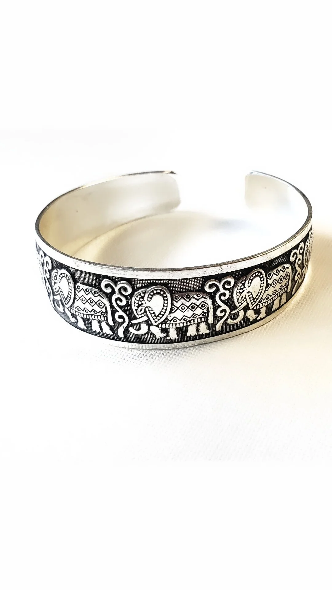 Queen Adwoa's Closet elephant bangle for sale