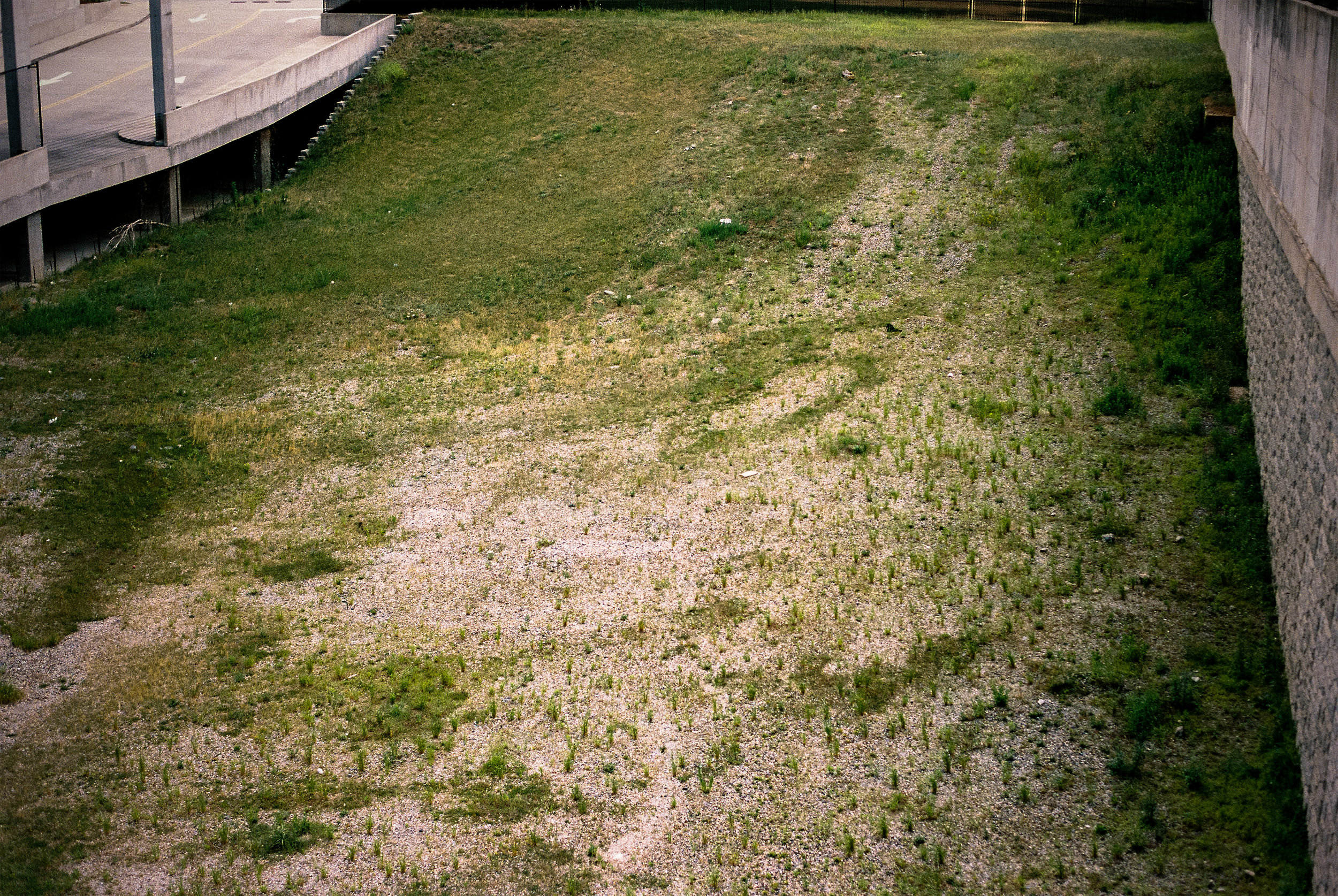 20160909-5210193806-R1-033-15 copy.jpg