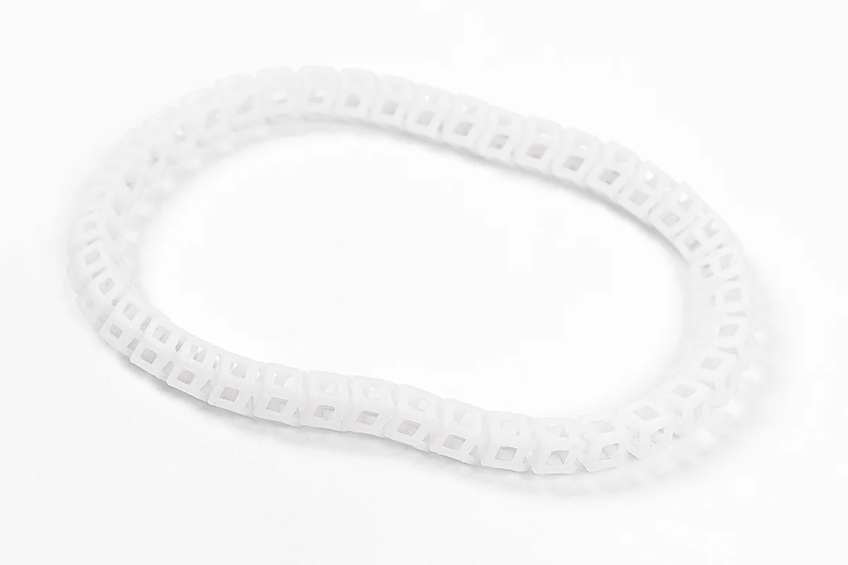 A Complex Chain 3D Printed by Mankati E180 3D Printer