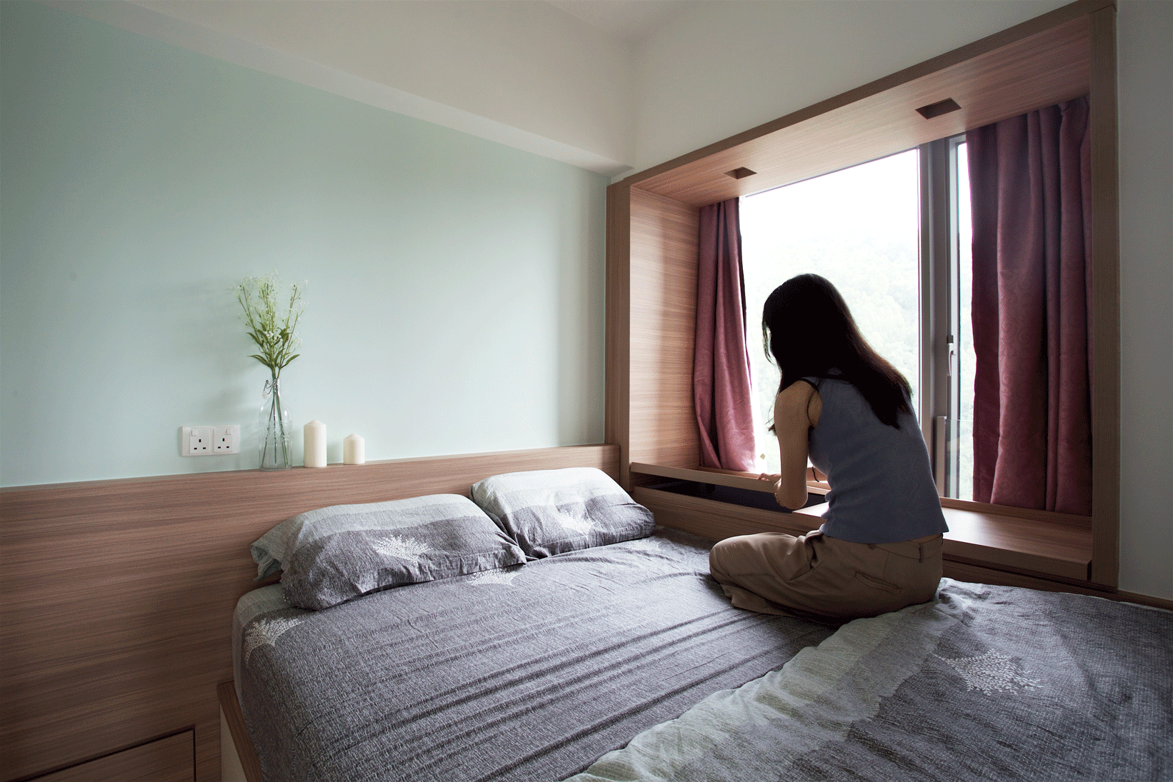 bay-window-cabinet.gif