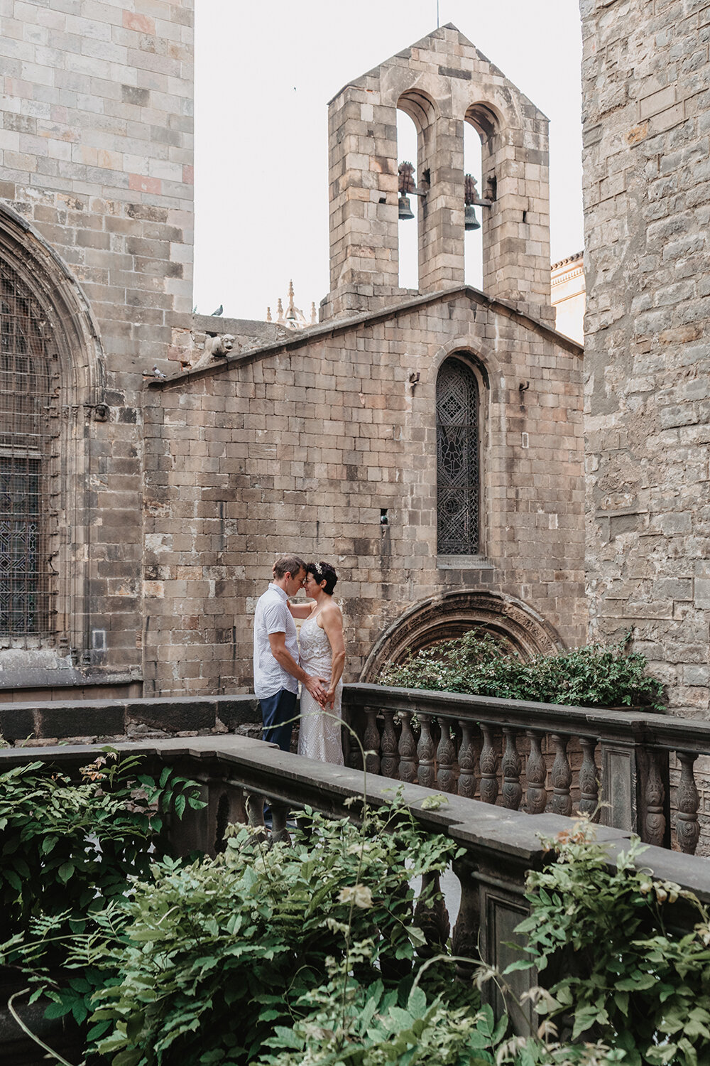 Barcelona_destination_elopement_photo_session_spain_44.jpg