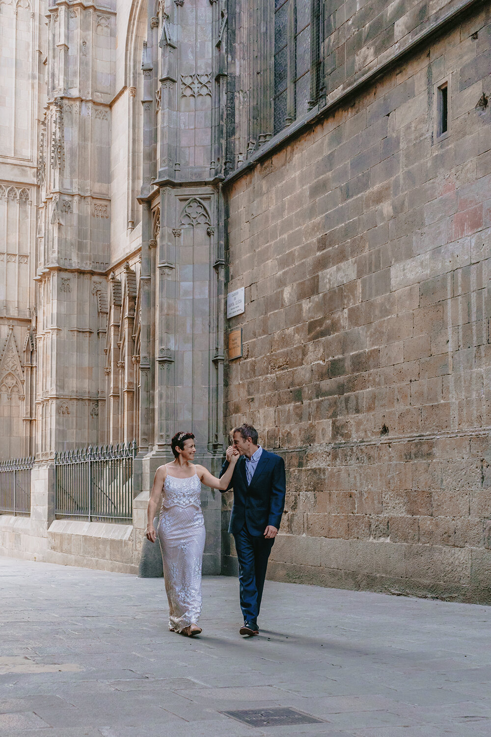 Barcelona_destination_elopement_photo_session_spain_37.jpg