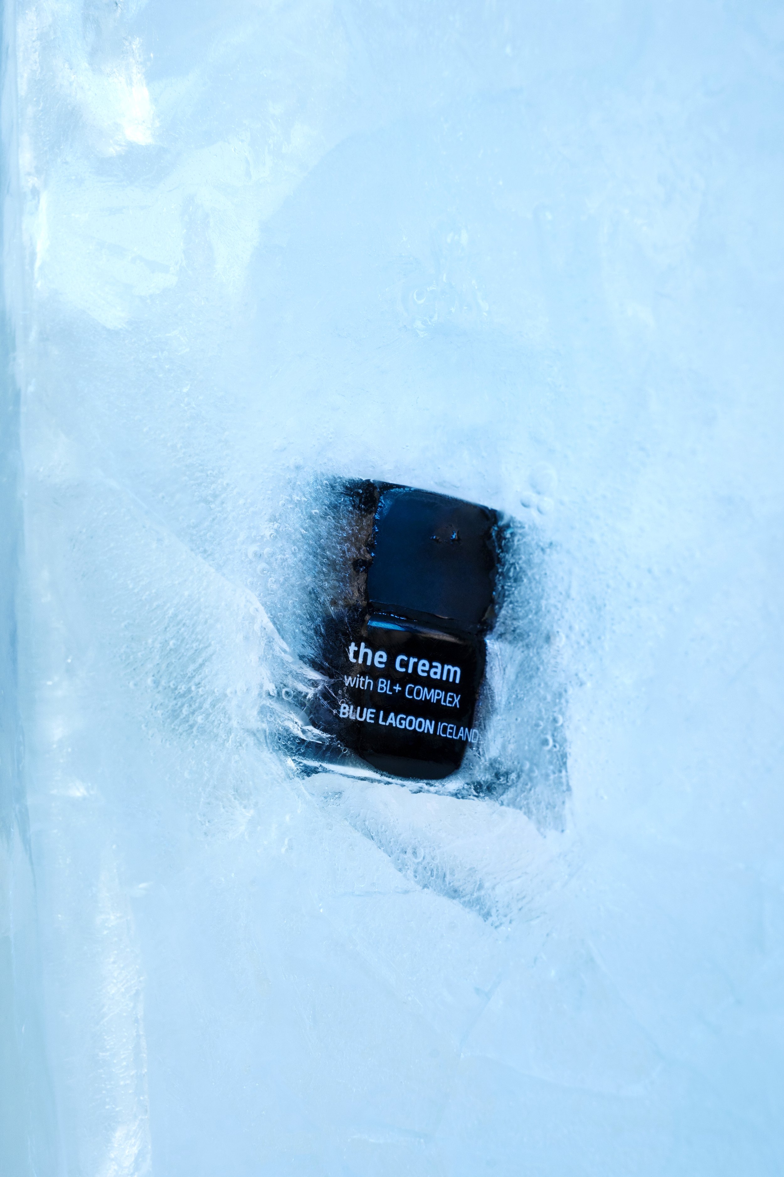 brand-photographer-barcelona-Blue-lagoon-cosmetics-1.jpg