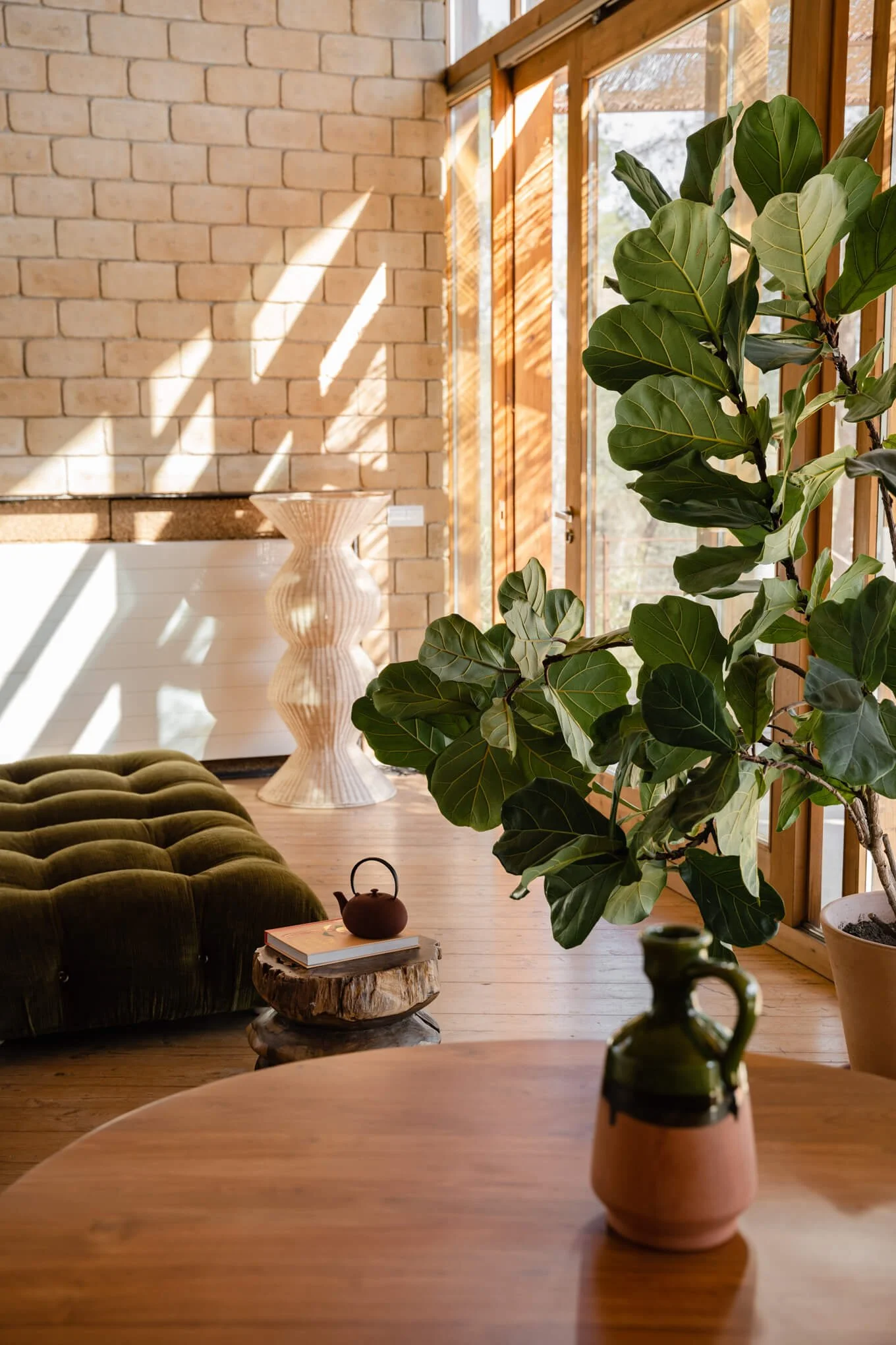 Casa Pinion architecture and interior photography – open living area with modern design and natural materials