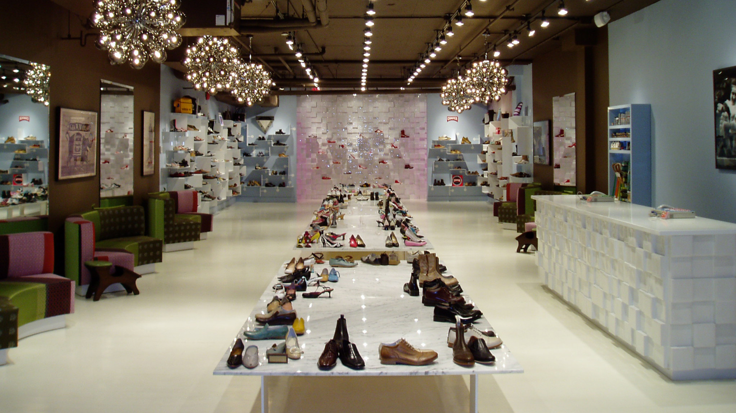 Comment Notre Cabinet De Conseil En Vente Au Detail A Aide Gravitypope A Ameliorer L Amenagement De Ses Magasins Et Ses Strategies De Merchandisage Visuel Visual Retailing