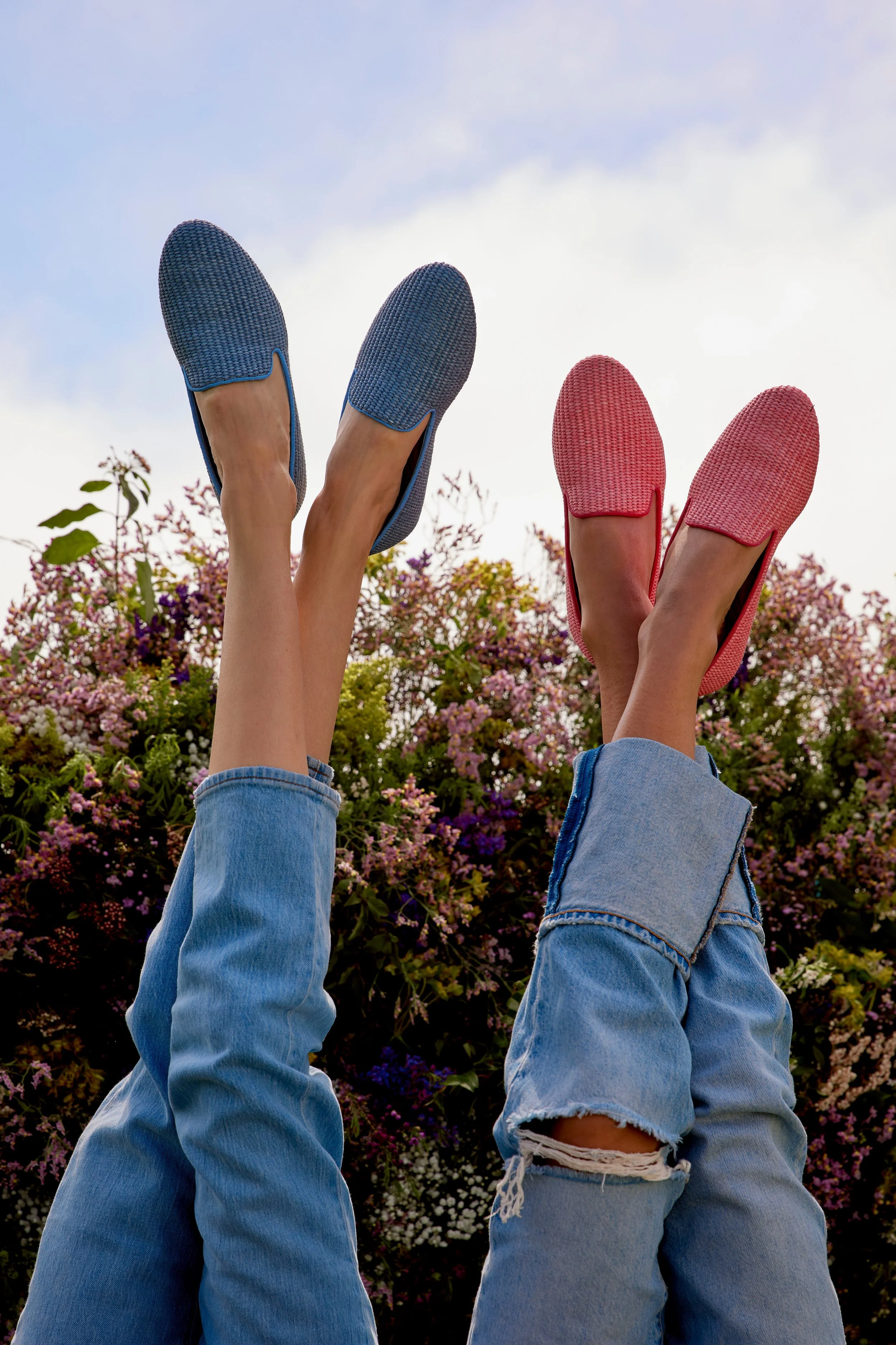 08_Starling_SkyBlue_Lipstick_6141 1_Unretouched.JPG