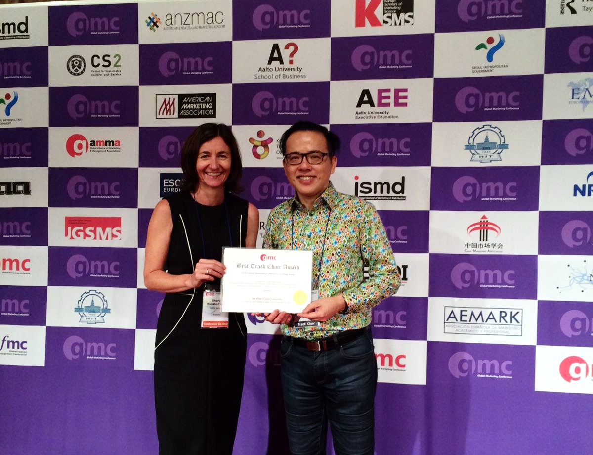Prof. Ian Phau wins 'Best Track Chair' Award in Hong Kong