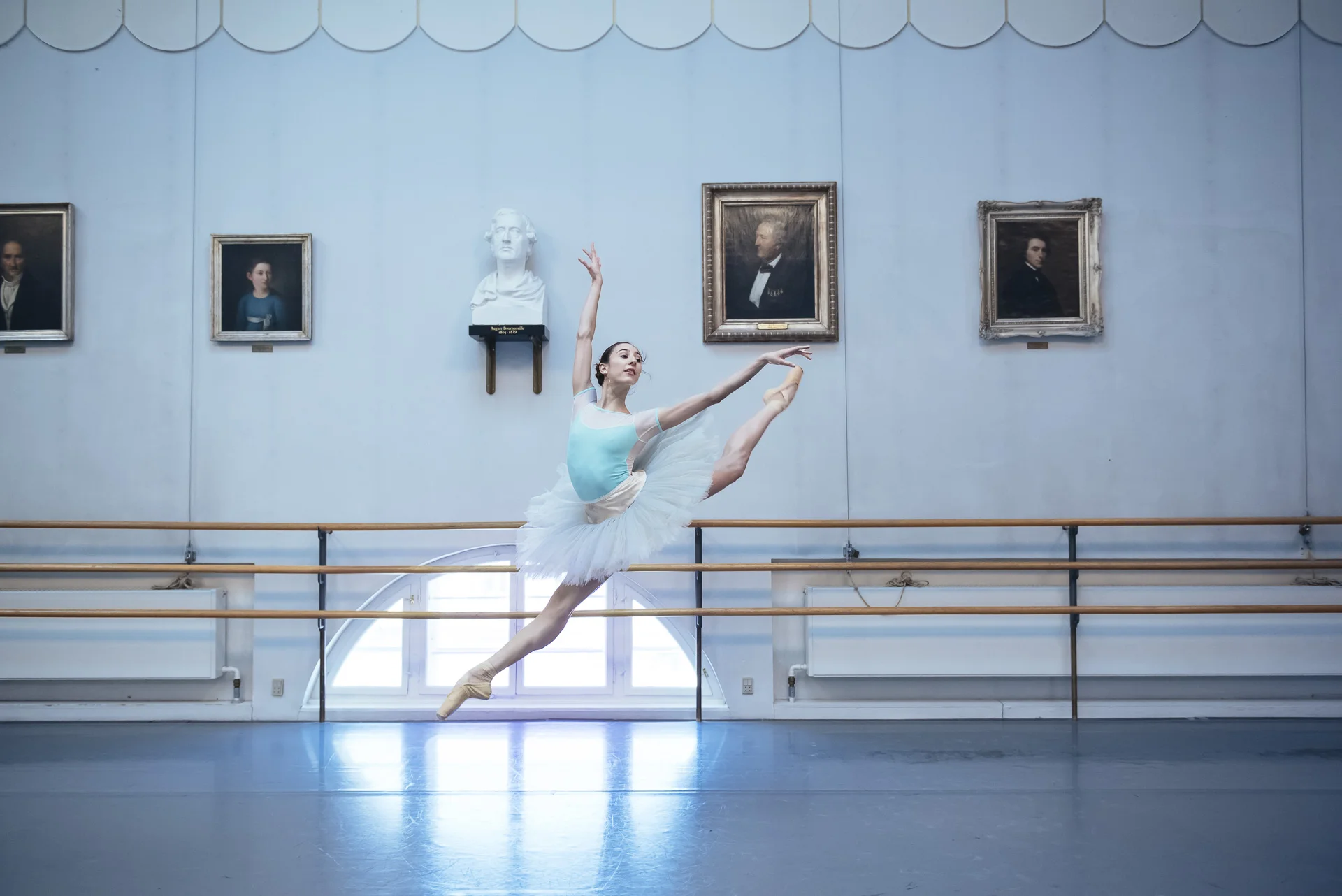 Selina_Meier_Dance_008.jpg
