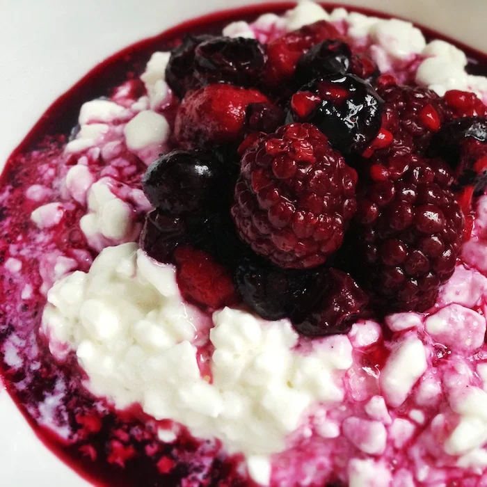 10 Best Low Carb 'On The Go' Snacks.