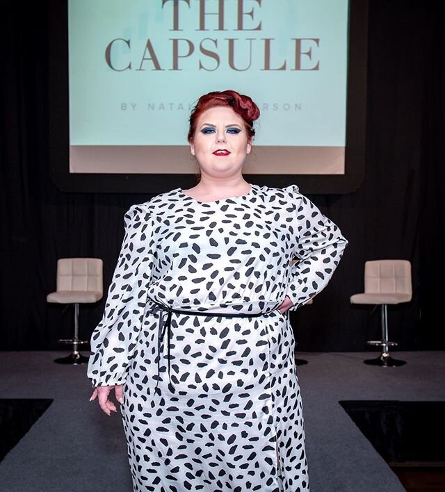 The brilliant @rollinwithlindsay_ walking in the catwalk finale at the Fashion & Body Event.
•
📸@ant_robling
•
#events #fashion #bodydiversity #bodyconfidence #selflove #selfcare #inclusivity #styling #catwalk #runway #fashionmonth #positivefashion 