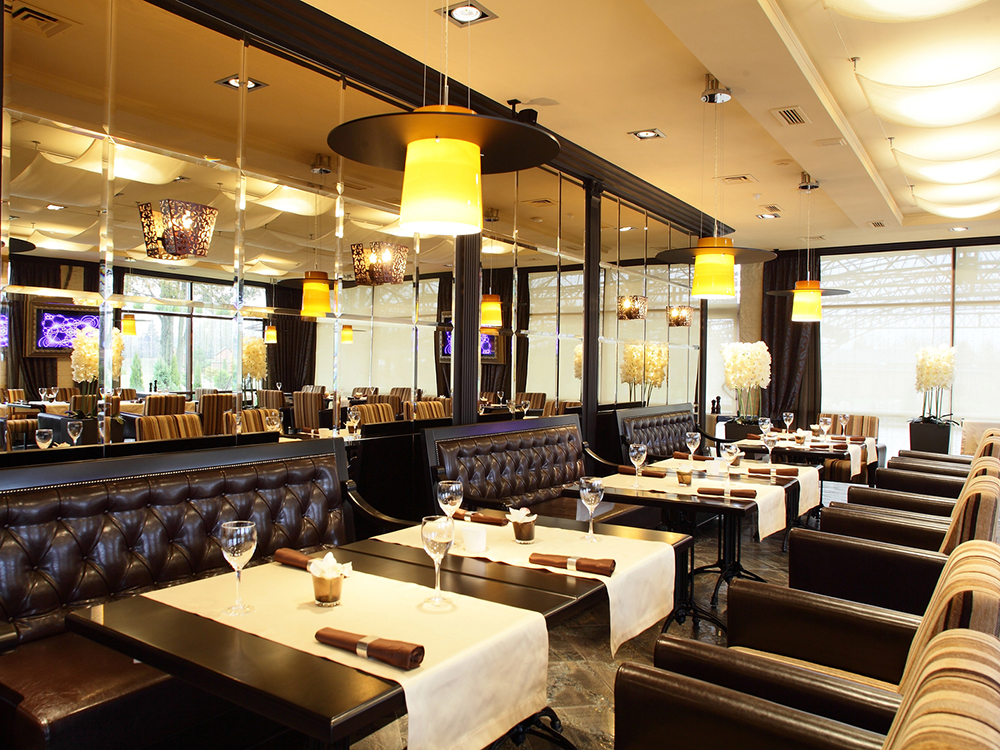 bigstock-Luxury-Restaurant-In-European--52461799.jpg