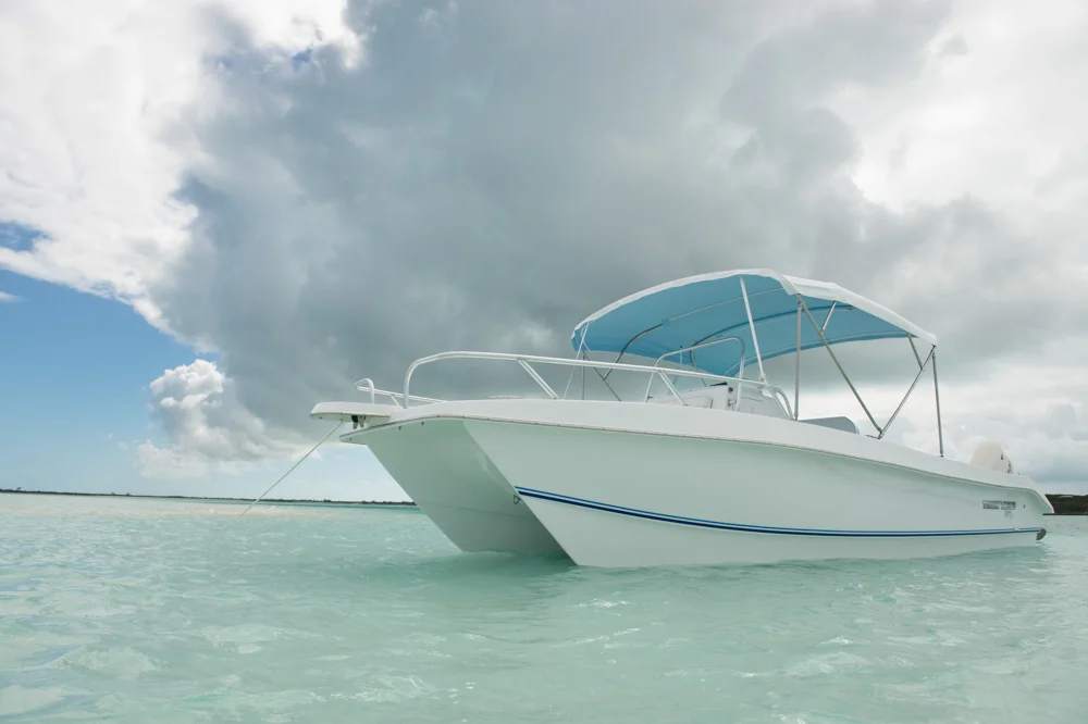 twinvee-power-catamarans-260-exuma-17.jpg