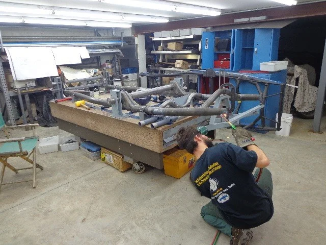 Chassis Meister Mario gas welding rear jack points on.jpg