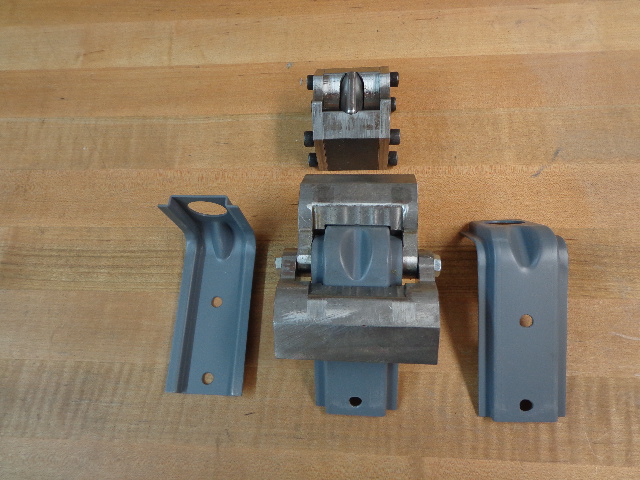 Reservoir Mounts