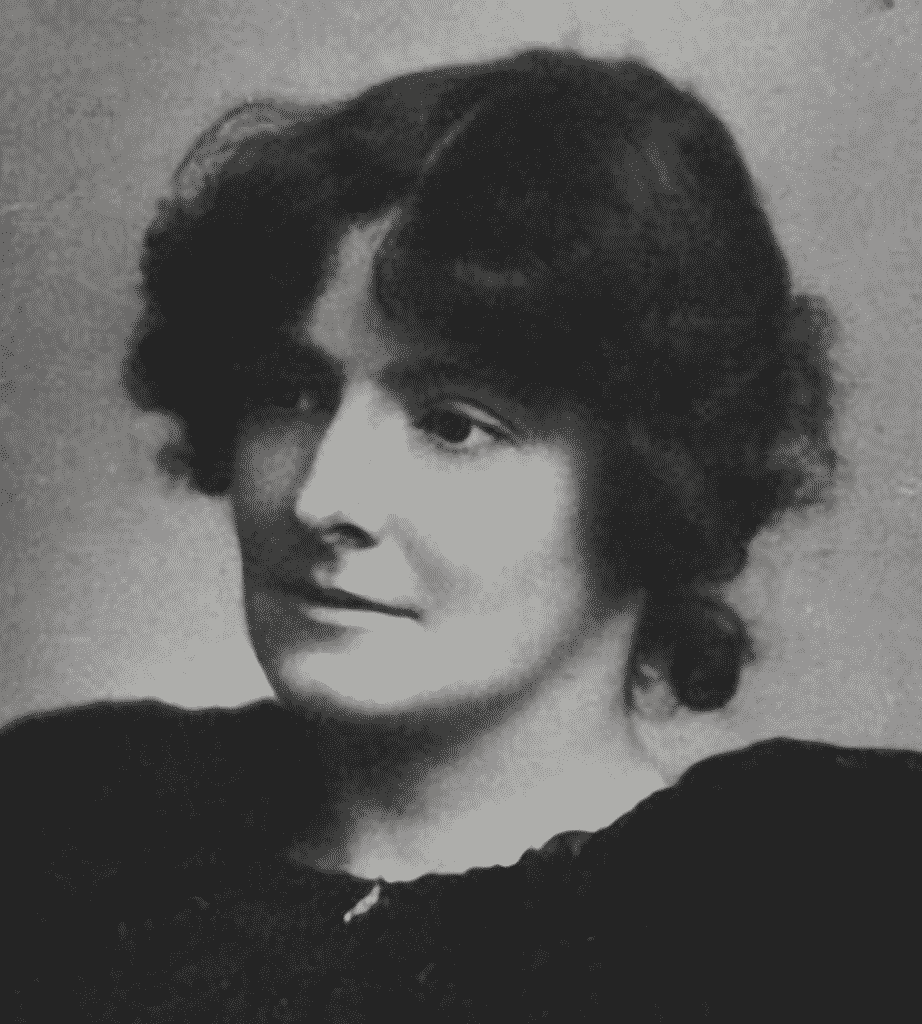 Edith Nesbit / Author / Poet