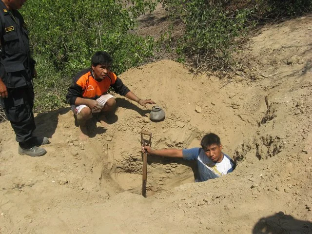 Peru's Tomb Raiders